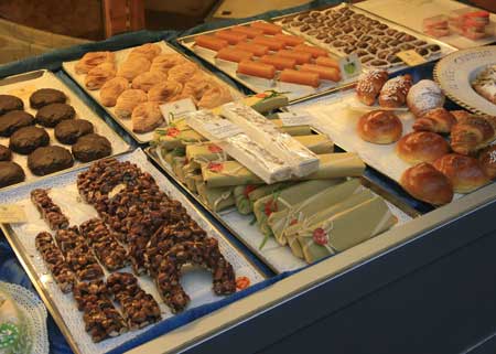 ミラノのお菓子屋さん 20092223chibi-0kashi_2792.jpg