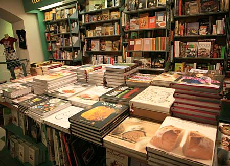 ミラノの本屋さん