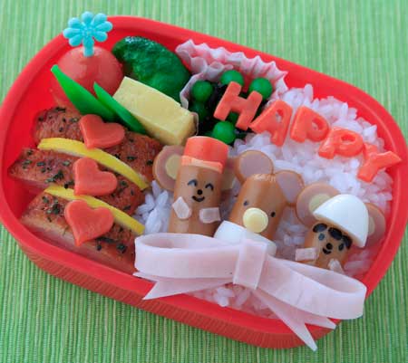 蝋細工のお弁当 2010_02_26_0302.jpg