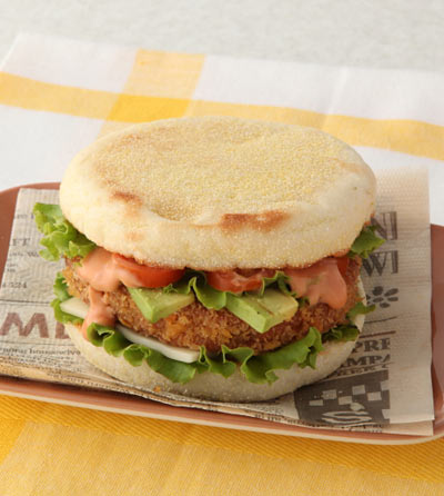 バーガーうさぎとバーガーロボ弁当 2010_08_08kanetetu_6338.jpg
