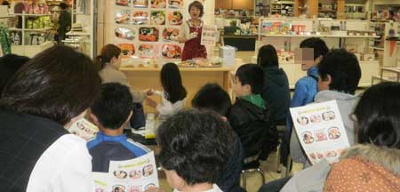 20110507isetan1.jpg