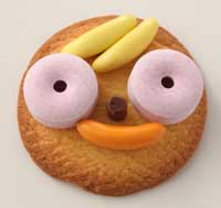 ビスケットでお絵かき 2011_05_17pijon-okashi_7261.jpg